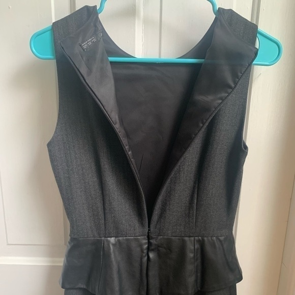 ZARA Basic Gray Herringbone Peplum Midi Dress Size XS - Picture 4 of 5